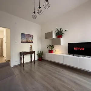 La Casa In Via Venti Apartment Verona